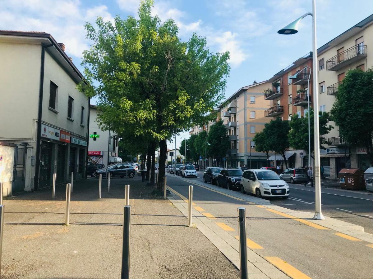 Appartamento Mansardine Metropolitane Brescia Esterno foto